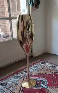 گلدان بزرگ