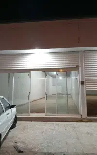 اجاره مغازه ۱۵۰متری در حاجی آباد