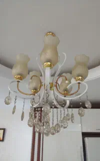 لوستر بسیار سالم وزیبا