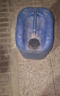 بیست لیتری درجه یک جنس خوب ومحکم