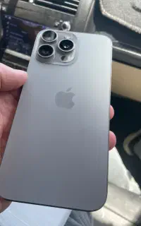 iPhone 15pro max 512 gb