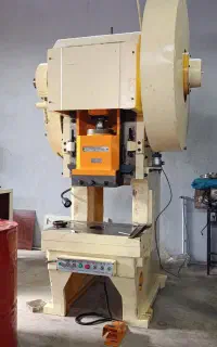نیروی بسته بندی