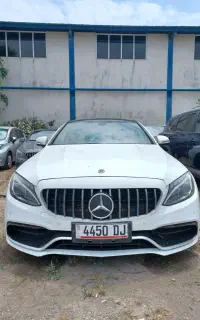 کوپه خاص برای خاص پسندان/بنز c300 فول مدل 2017