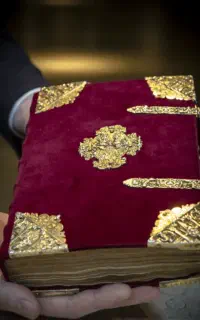 کتاب ابو هشام