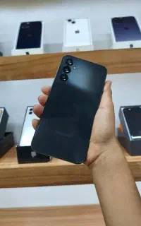سامسونگ A24 حافظه 128 گیگ رام 6 درحدنو
