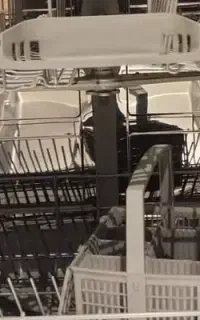 تخت دو نفره فلزی