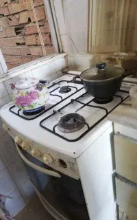 هود و گاز تکنو 4شعله، سالم، شیر برای سینک