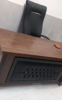 میز و صندلی