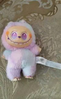 عروسک لبوبو