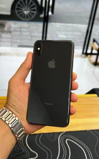 آیفون xs max ۲۵۶ گیگ باطری۱۰۰