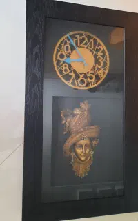 ساعت دیواری چوبی
