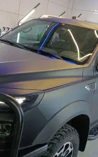نصب شیشه دودی درمحل در مرند