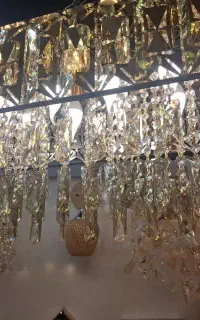 نیازمند فروشنده