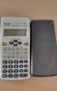 تخته رسم و ماشین حساب مهندسیSharp
