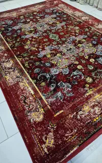 به علت جمع آوری شرکت کاشان فرش ۵۰٪تخفیف خورد