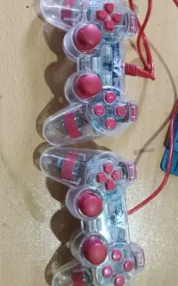 دسته بازی کامپیوتر و لب تاب