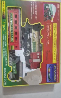 قطار اسباب بازی