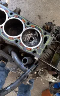 مکانیکی و اهنگری اداک