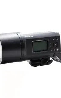 فلاش پرتابل گودکس AD600Pro