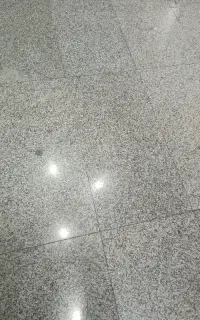 نظافت راه پله