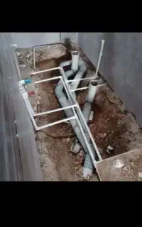 لوله کشی آب وفاضلاب نصب شیرآلات و پمپ آب