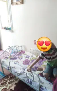 تخت پسرانه