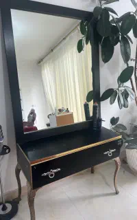 اینه و کنسول