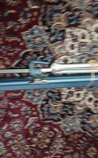 پرده آپارات ۳ پایه سالم و قدیمی و قفسه