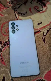 گوشی a32