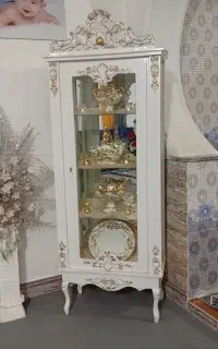 گنجه سفید طرح چوب بدون وسایل سالم