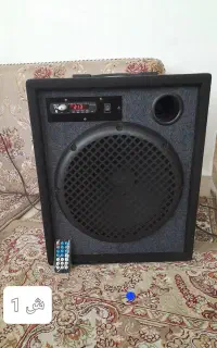 اکو میکسر و چند عدد اسپیکر