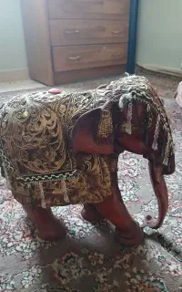 تعداد مجسمه بفروش میرسد