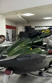 جت‌موتور یا جت اسکی  کاوازاکی