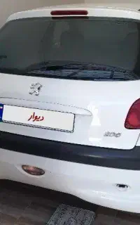 206 مدل۸۹ سالم