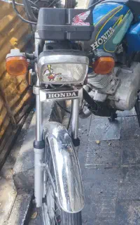 هوندا 125