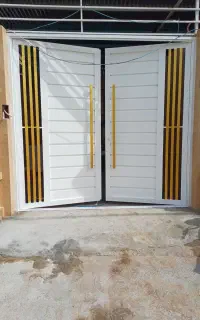 رنگ‌ آمیزی و نقاشی درب و پنجره