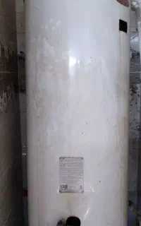 ابگرمکن مخزنی بررگ