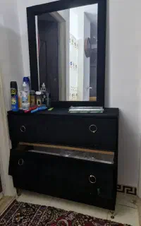 دراور سه کشو  با روکش مخمل مشکی