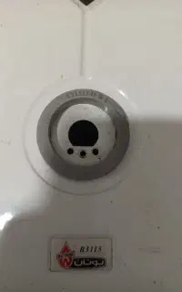 دو عدد. آبگرمکن ۳۱۱۸ و ۳۱۱۵ بوتان