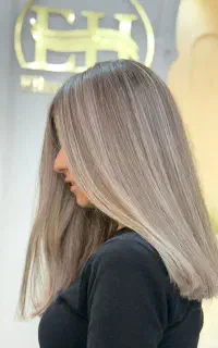 نیاز به مدل دکلره کامل برای موی کوتاه پسرانه