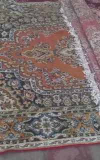 ۳عدد فرش در حد نو