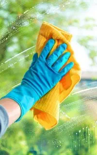 نظافت منزل ، اسباب کشی ، باغبانی