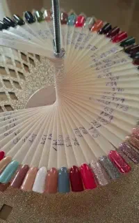 کاشت ناخن