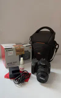 دوربین Canon200D