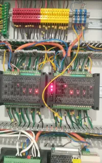 برقکار .ساختمان .تابلواستخر .موتور خانه