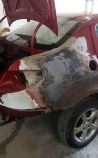 صافکاری و نقاشی خودرو اتومبیل با ملاحظه و کار تمیز