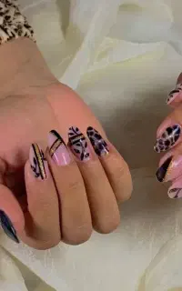 کاشت ناخون 650 با طراحی کامل
