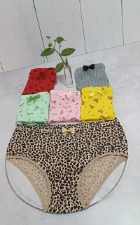 تولیدی شورت زنانه