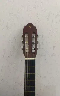 گیتار کلاسیک اصل