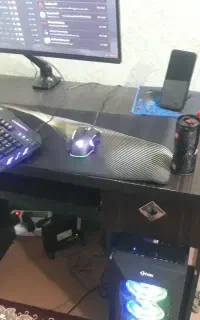 میز کامپیوتر